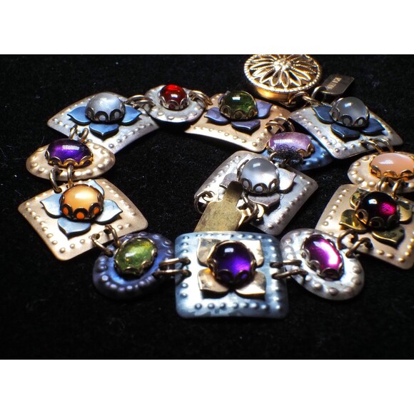 Holly Yashi Rare Beautiful Boho Multi-Colored Bracelet - Picture 1 of 4